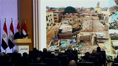 بالفيديو... رئيس الوزراء يستعرض تطوير العشوائيات أمام رئيس الجمهورية