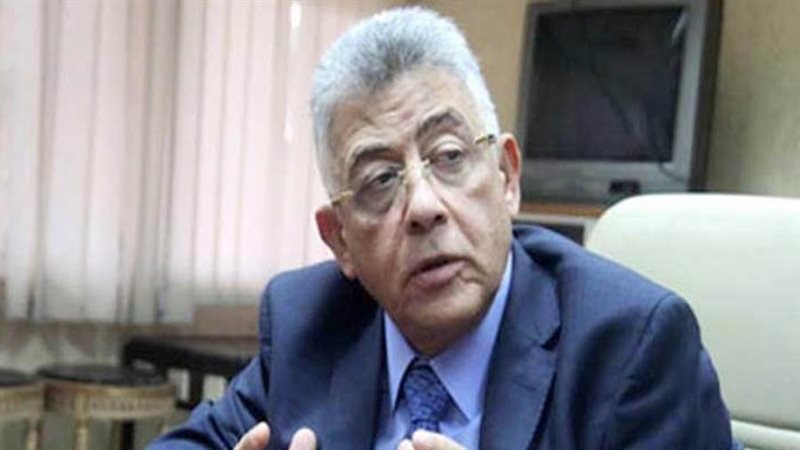 الدكتور أشرف إسماعيل