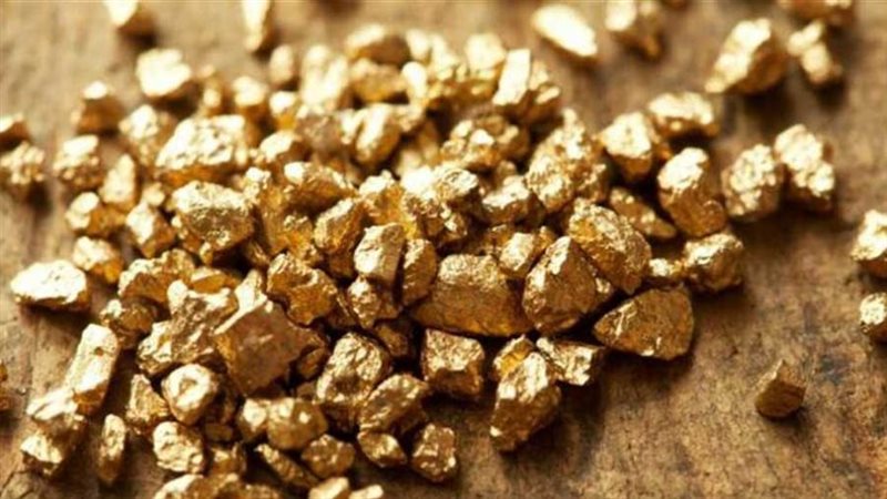 ضبط 12 طنا من أحجار