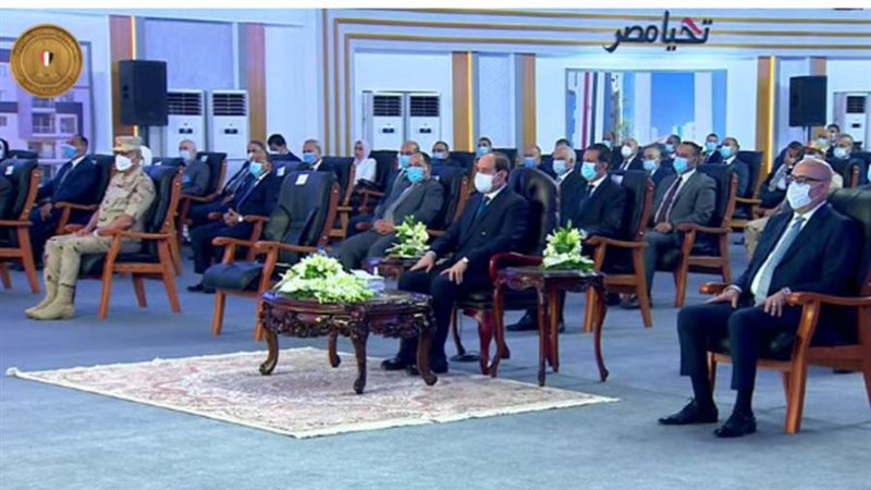 الرئيس يفتتح المشروعات