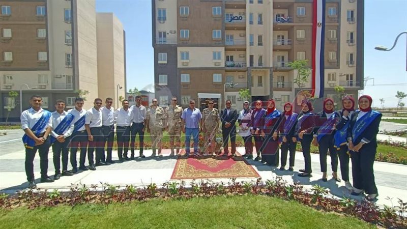 طلاب جامعة بنها