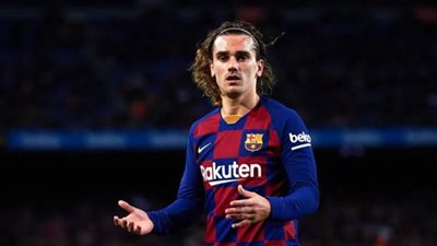 جريزمان لا ينوي الرحيل عن برشلونة هذا الموسم