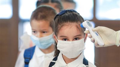 أيرلندا لن تمنع الأطفال المحصنين ضد كورونا من الدراسة 