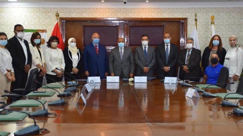 خلال توقيع البروتوكول