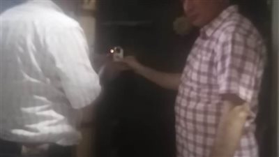 غلق وتشميع ٧ معامل تدار بدون ترخيص وضبط سلع منتهية بالبحيرة 