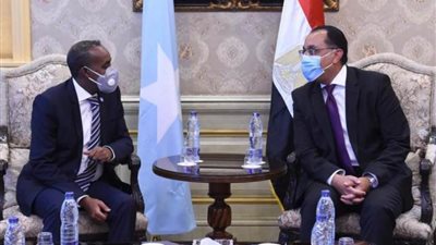 رئيس الوزراء ونظيره الصومالي يترأسان جلسة مباحثات موسعة 