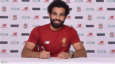 التايمز: تجديد عقد محمد صلاح هو الأهم بالنسبة لليفربول لكنه الأكثر صعوبة