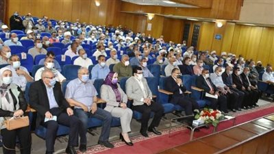 محافظ الشرقية يُشارك في ورشة عمل لتدشين المشروع القومي لتأهيل الترع