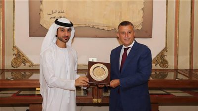 رئيس جامعة عين شمس يستقبل الملحق الثقافي لسفارة الإمارات