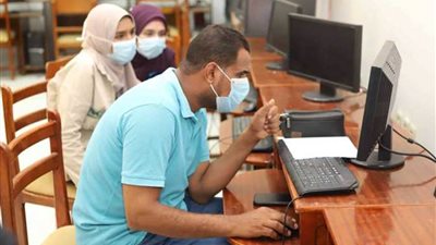 تجهيز معامل التنسيق الالكتروني بجامعة جنوب الوادي لطلاب المرحلة الأولى بالثانوية العامة