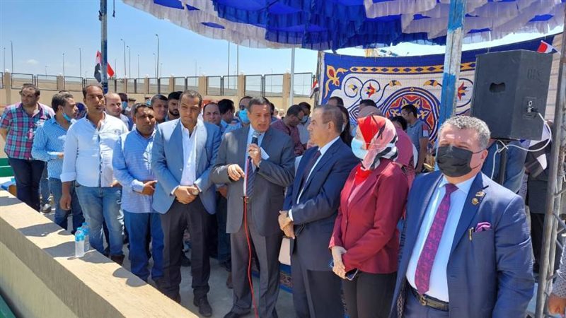 محافظ البحيرة يتفقد