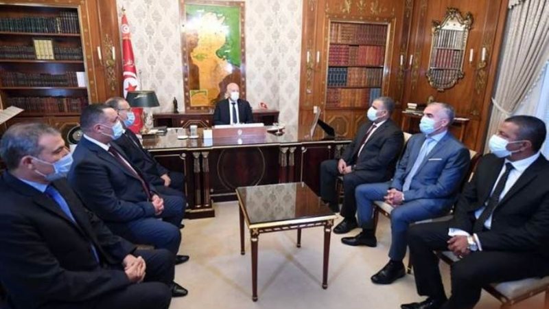 الرئيس التونسى يجرى