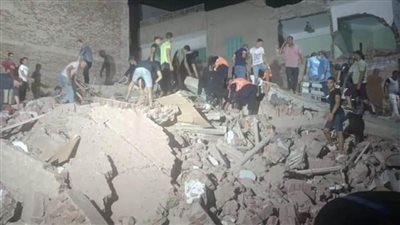 بالأسماء.. ارتفاع ضحايا عقار دمنهور المنهار لـ5 أشخاص