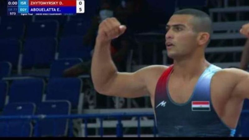 عماد أشرف بطل منتخب