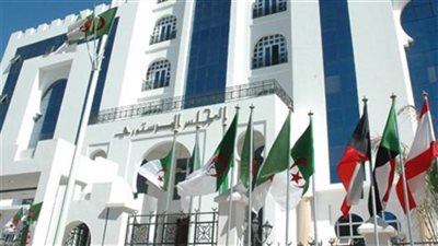 الجزائر: انتخاب أعضاء المحكمة الدستورية أكتوبر القادم