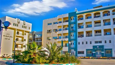  21 طبيبًا وطبيبة من الجامعات يستأنفون التعاون الطبي بمستشفى العريش العام 