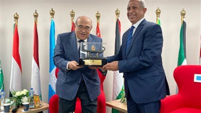 مصطفى الفقي يتفقد مبنى الأكاديمية البحرية للعلوم والتكنولوجيا بالعلمين الجديدة