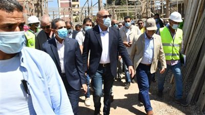 وزير الإسكان ومحافظ الغربية يختتمان جولتهما بمشروعات المبادرة الرئاسية 