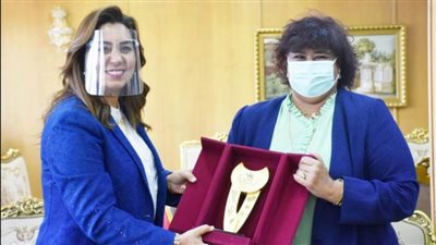 وزيرة الثقافة: مشروعات إبداعية متنوعة بدمياط وتطوير لقصر الثقافة
