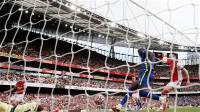 «لوكاكو» يقود تشيلسي للفوز على آرسنال في الجولة الثانية من البريميرليج