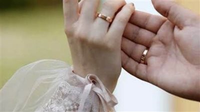 بعد تعليق الإفتاء عليه.. أستاذ علم اجتماع توضح خطورة زواج 