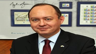 رومانيا: وصول طائرة حربية تقل 15 رومانيا وأربعة بلغاريين تم إجلاؤهم من أفغانستان