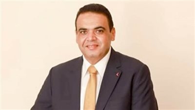 الخبيري يشيد بجهود الدولة في مجابهة فيروس 