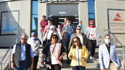 وزيرة الثقافة ومحافظ دمياط تتفقدان مكتبة مصر العامة والمنطقة الصديقة للسيدات