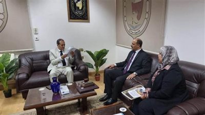 مديرية التربية والتعليم بسوهاج تتسلم مبنى كلية الزراعة القديم بالكوثر