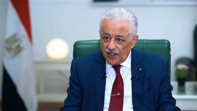 وزير التعليم العالي يشيد بدور مركز بحوث وتطوير الفلزات