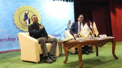 مصطفى حسنى: معاونو أعضاء هيئة التدريس سفراء جامعتهم