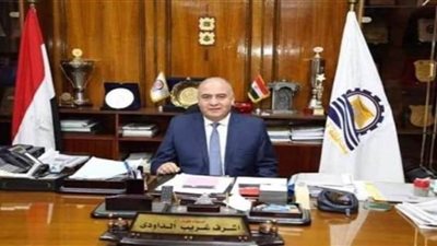 محافظ قنا يؤكد الحرص على تكريم النماذج المؤثرة في المجتمع