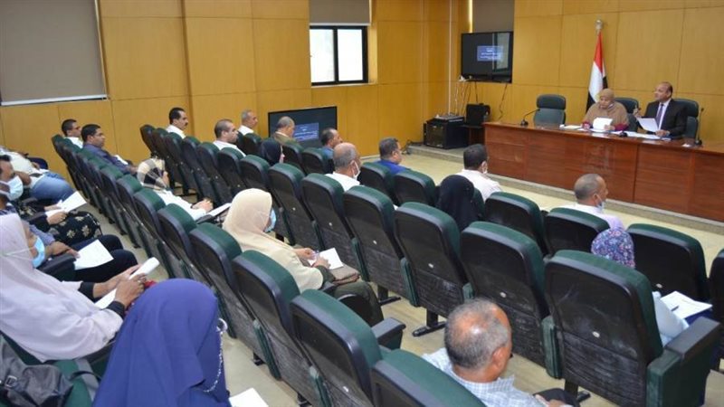 محافظ بني سويف