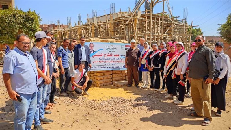 طلاب جامعة المنيا