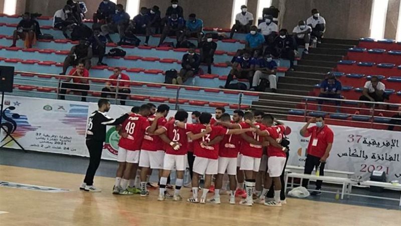 فريق كرة اليد للنادي