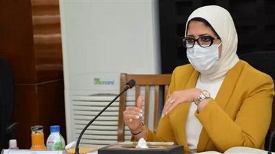 وزيرة الصحة: تطعيم 1.3 مليون من العاملين بالجهاز الإداري للدولة