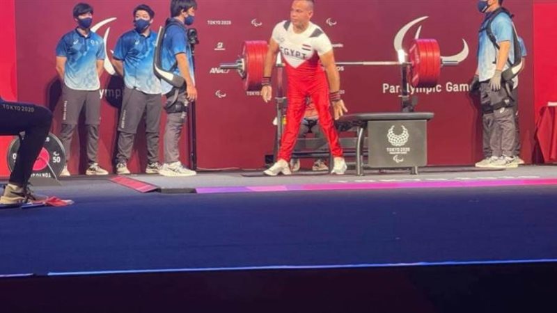 شريف عثمان بطل رفع