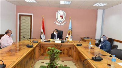 جامعة سوهاج تتابع خطة تطوير الحدائق والاستعداد لمسابقة أفضل جامعة صديقة للبيئة