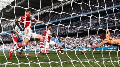 مانشستر سيتي يسحق آرسنال بخماسية تاريخية في الجولة الثالثة من البريميرليج