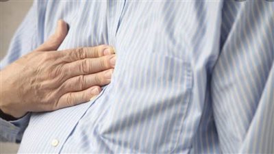 استشاري يكشف سبب الشعور بالألم في الجانب الأيمن من الجسم