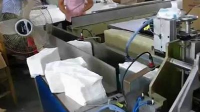 ضبط صاحب مصنع لتصنيع مناديل ورقية غير صالحة للاستخدام الآدمى