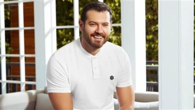 عمرو يوسف: أنا بخير وبنفي كل الإشاعات