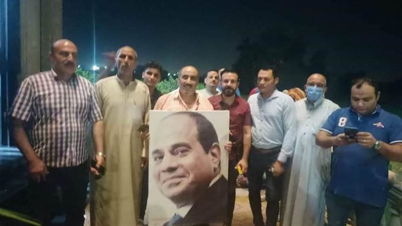 أهالي زياد يرفعون