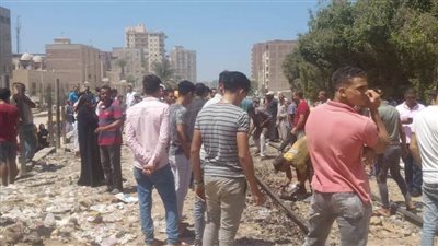 مصرع مدير مكتب العمل بفاقوس تحت عجلات القطار بالشرقية 