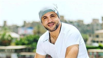 الخميس.. عزيز الشافعي ضيف الراديو بيضحك مع فاطمة مصطفى على 9090 