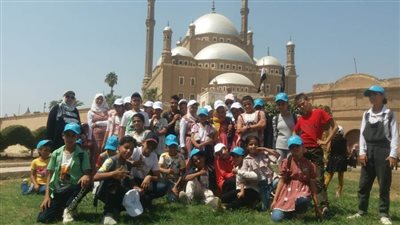 السياحة والآثار  تنظم رحلة توعوية لأطفال  قرية تونس