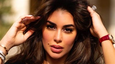 شاهد لقاء ياسمين صبري مع رامي مالك في مهرجان فينيسيا