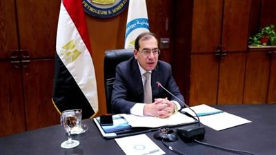 البترول تعتمد نتائج أعمال شركتى بتروشروق وبتروبل للعام المالى 2020/2021