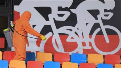 تعقيم مضمار الدراجات 4 مرات يوميا في بطولة العالم بالقاهرة