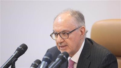 وزير المالية العراقي : صرف 120 مليار دولار على الكهرباء على مدى 7 سنوات
